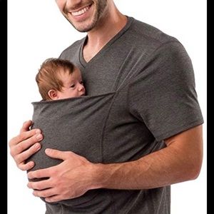 2 baby wearing T shirts